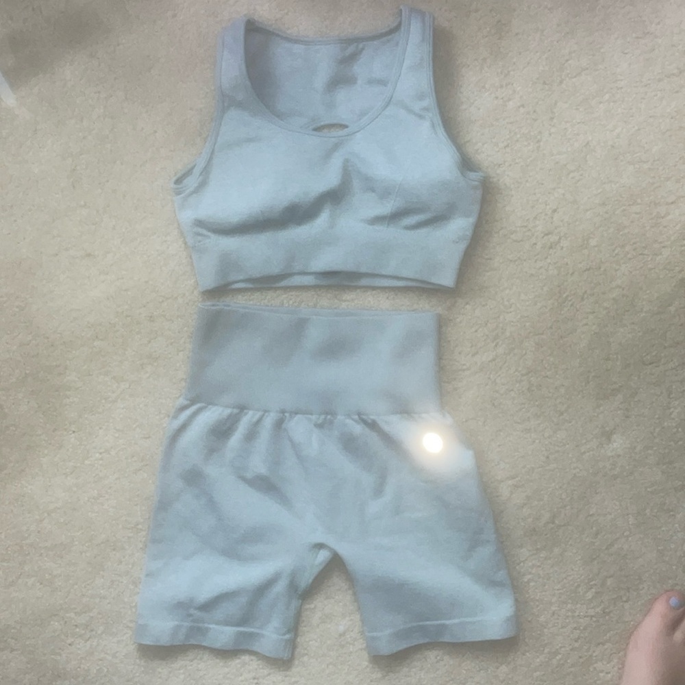 Astoria activewear set